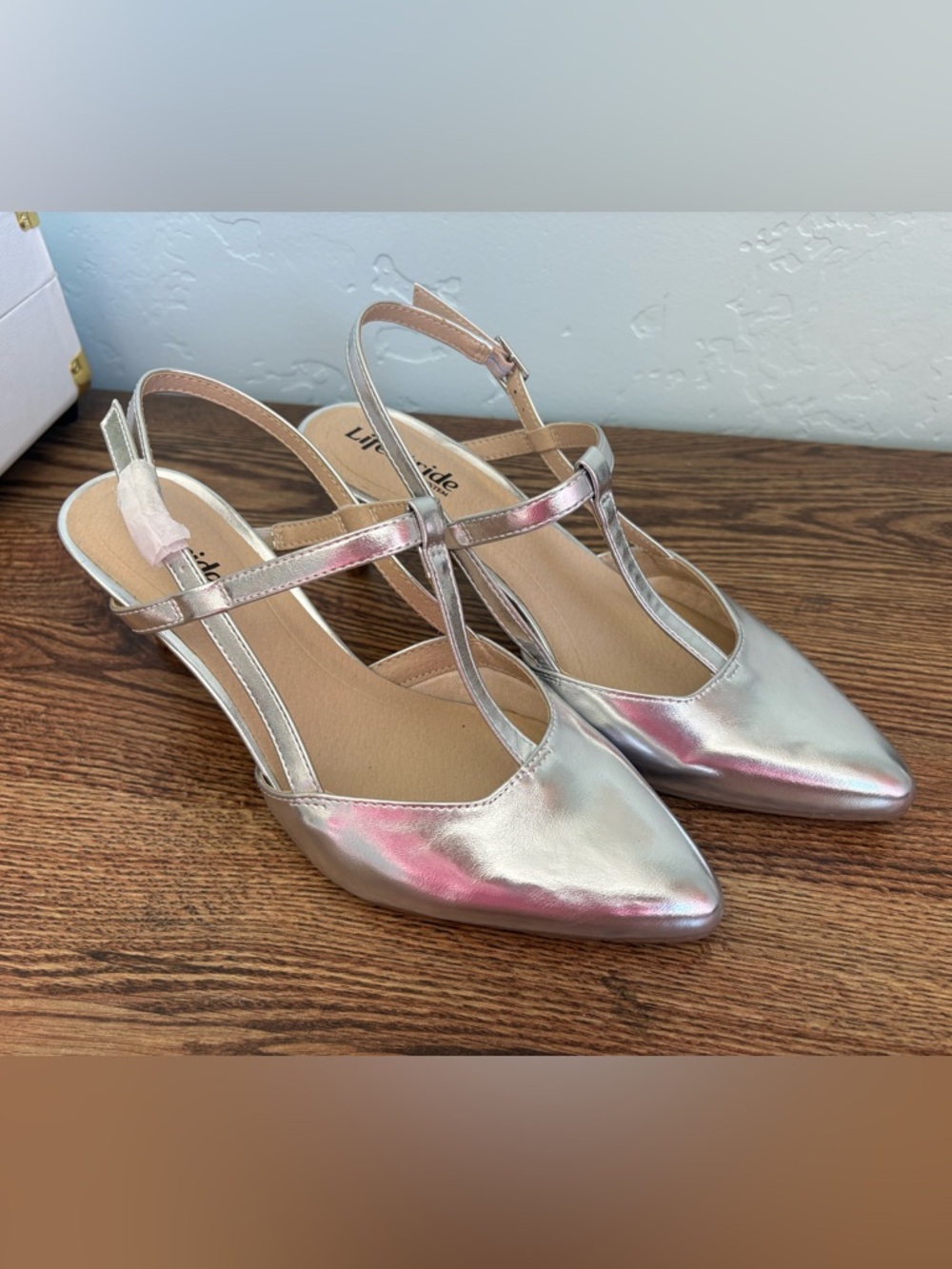 Lifestride Aire Pump Women’s Heel in Metallic Silver Size 8.5 NWT